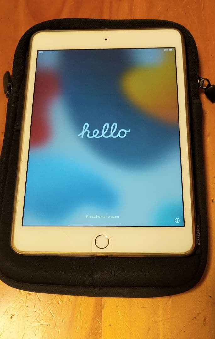 iPadmini4 Wi-Fi+Cellular 64GB　ゴールド