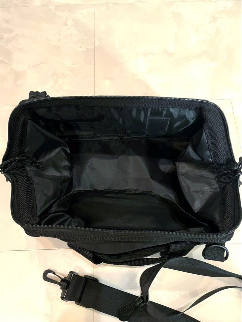 美品　完売　タングラム　カートバッグ　ラウンドバッグ　ショルダー