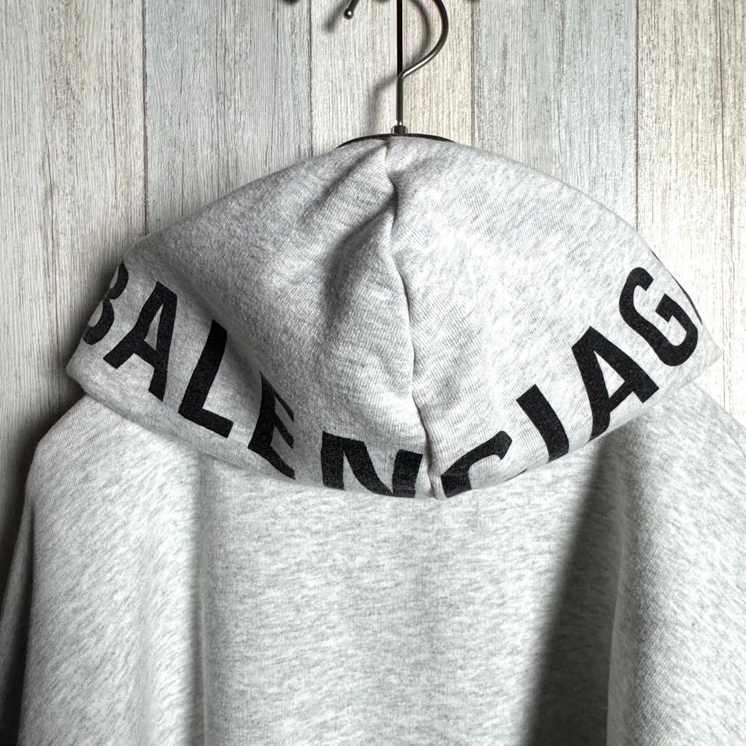 3568【人気デザイン・美品】バレンシアガ フードロゴ オーバーサイズ パーカー