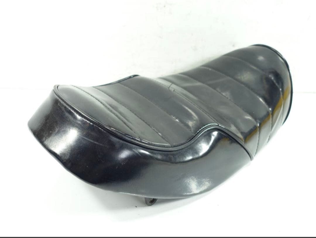 ホンダ エイプ50 エナメル タックロールシートAC16