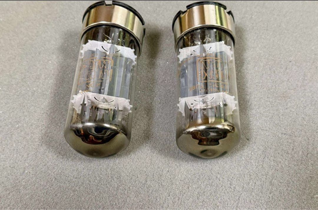 8045G 真空管　２本