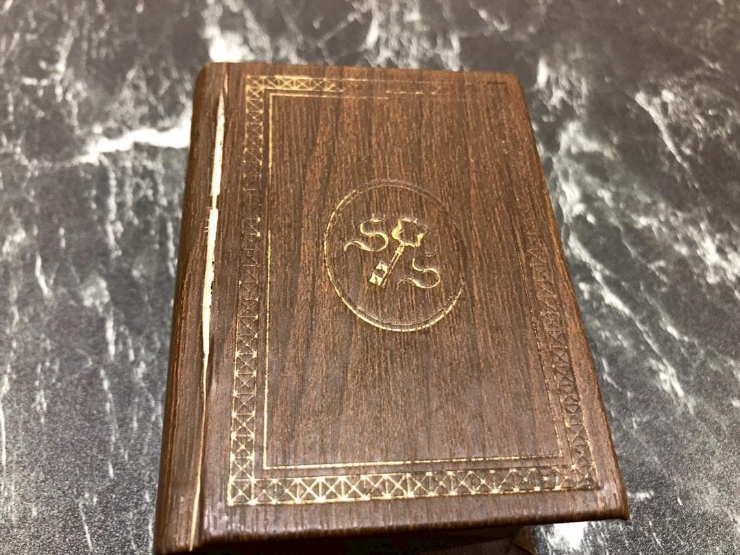 ♥シンパシーオブソウル　k18　スモールグラビティ　ネックレス　１１Pダイヤ