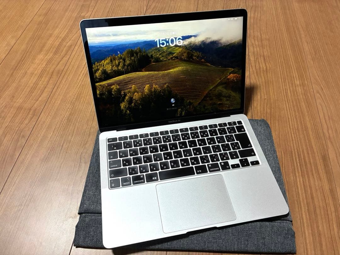 Apple MacBook Air13インチ M1チップ8GB/512GB