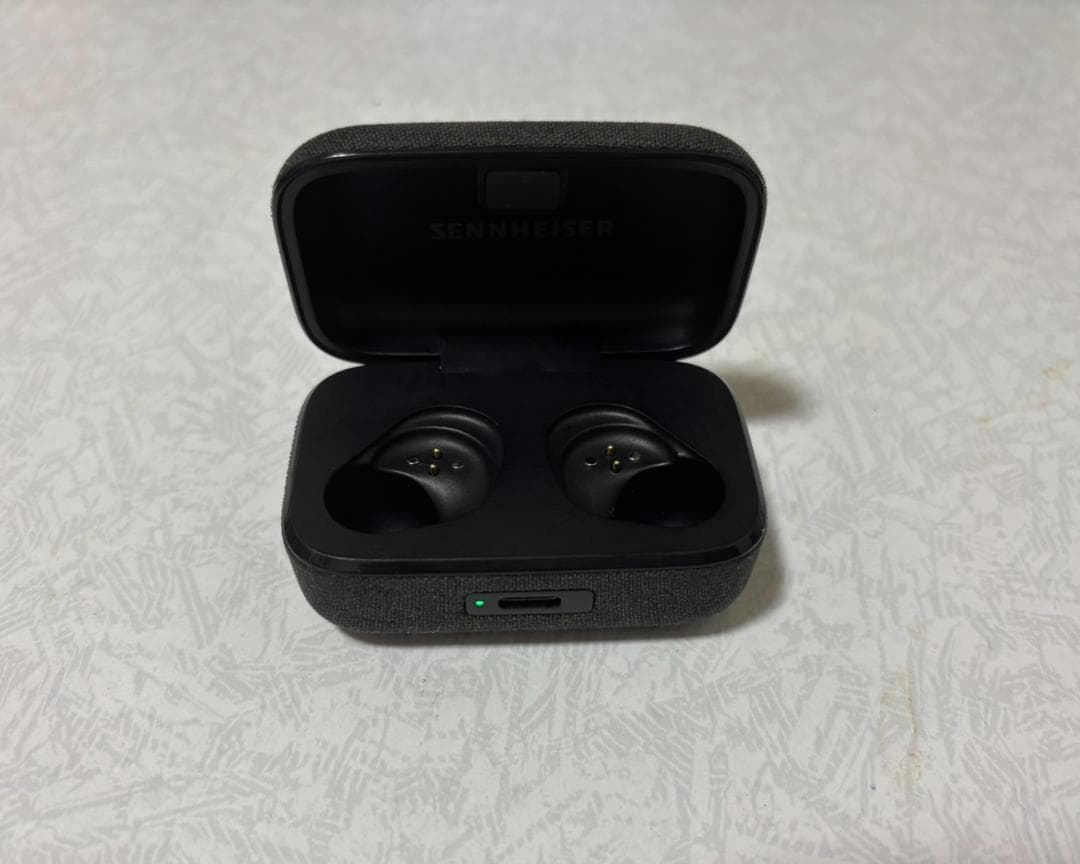 Sennheiser MOMENTUM TrueWireless 4　ケースのみ