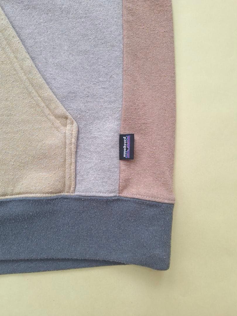 パタゴニア　Patagonia マルチカラーパーカー　ヴィンテージ風　Lサイズ