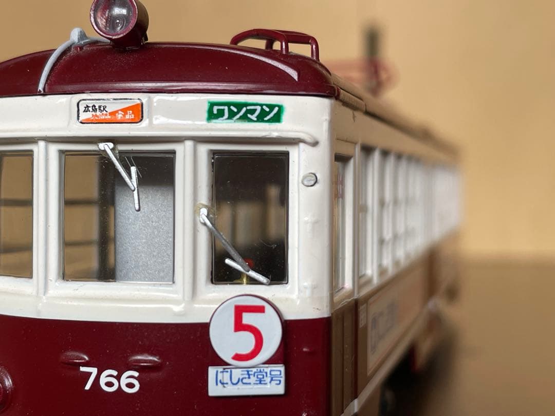 TOMICA LIMITED VINTAGE 広島電鉄もみじ号750形 西部警察