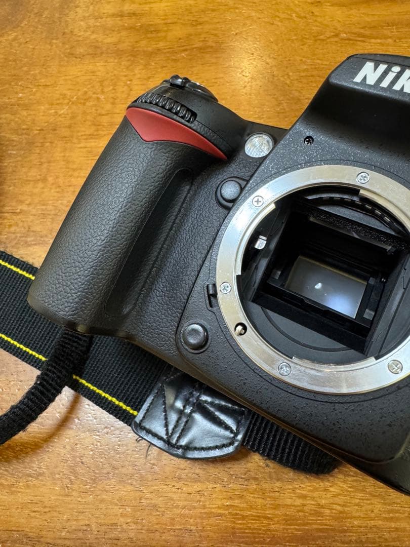 【美品】NIKON ニコン D90 デジタル ボディ バッテリー充電器付属