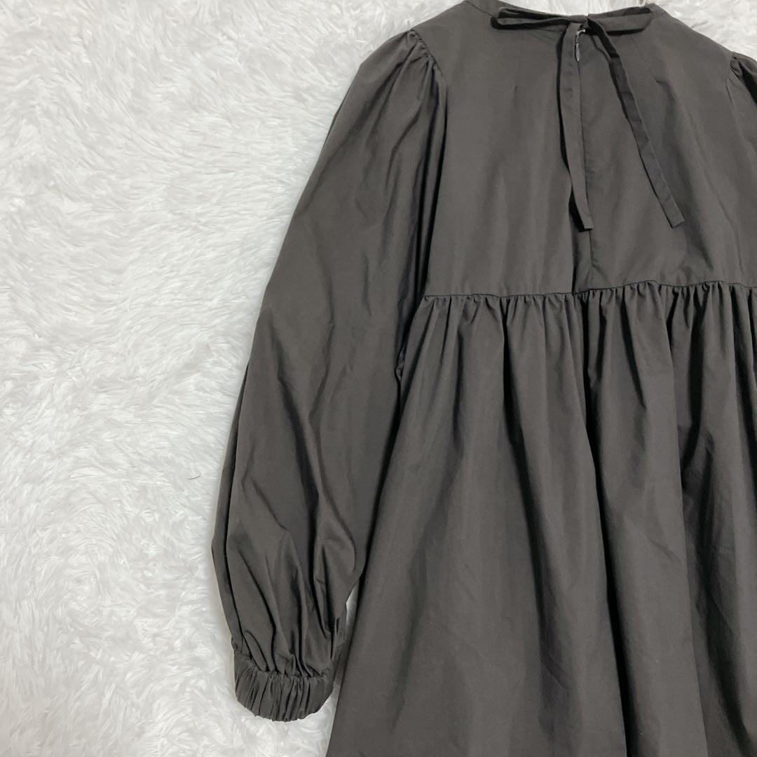 美品 ヨリ パフスリーブブラウス　yori 38 バックリボン フレア ギャザー