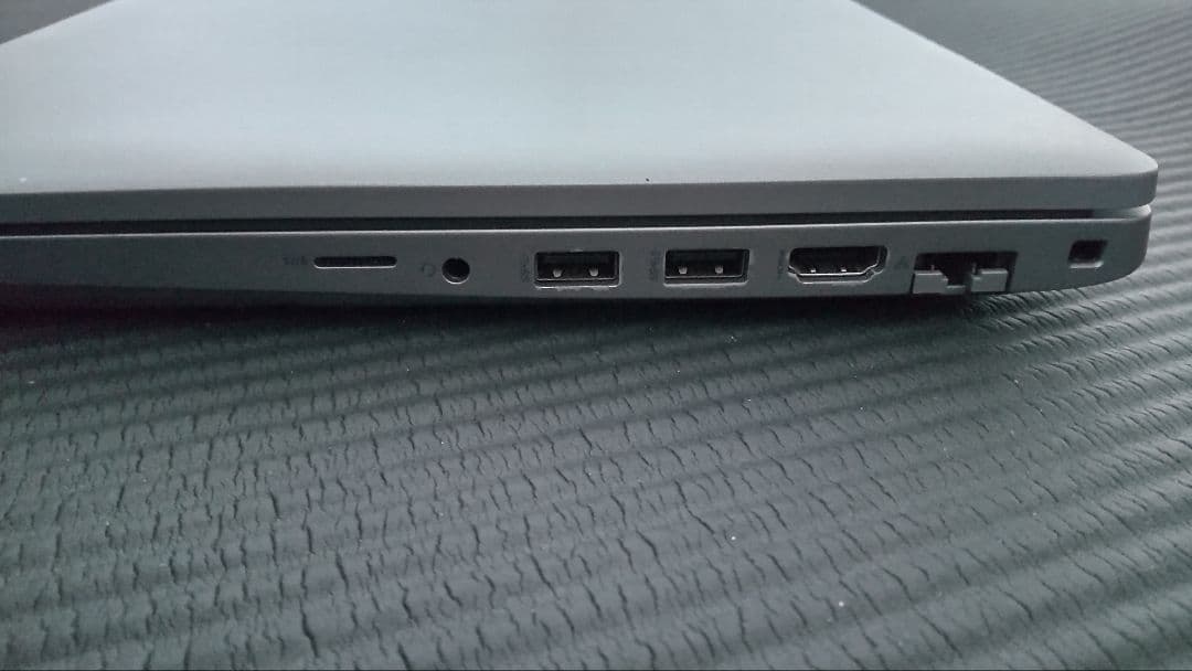 デル　モバイルワークステーション　プレシジョン 3571 i7-12700H