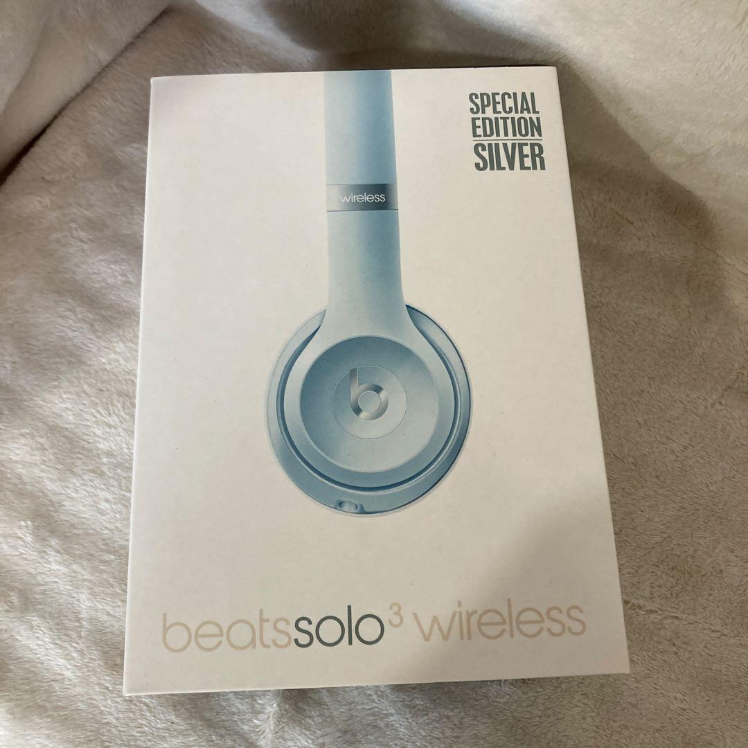 8)未使用beats solo3 wireless 特別版シルバー