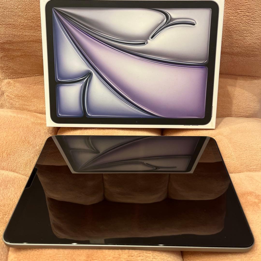 美品！Apple iPad Air （M2）バッテリー最大容量100%カバー付き