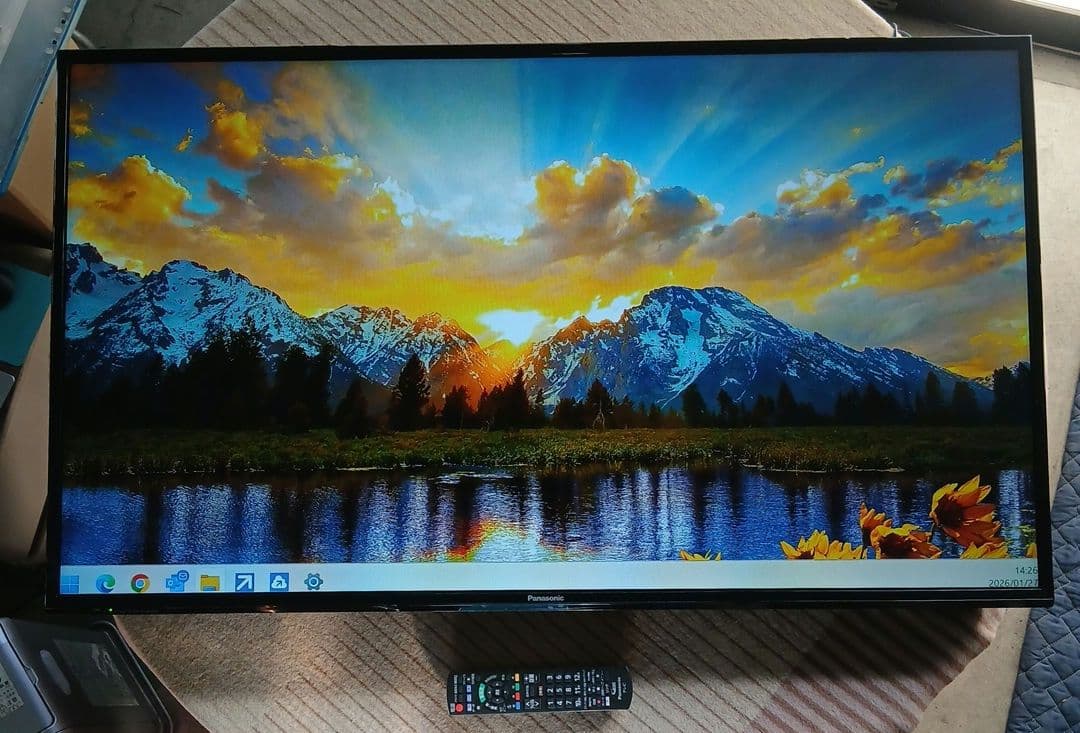 49インチ液晶テレビ Panasonic TH-49E300HT【スタンド無】㊶