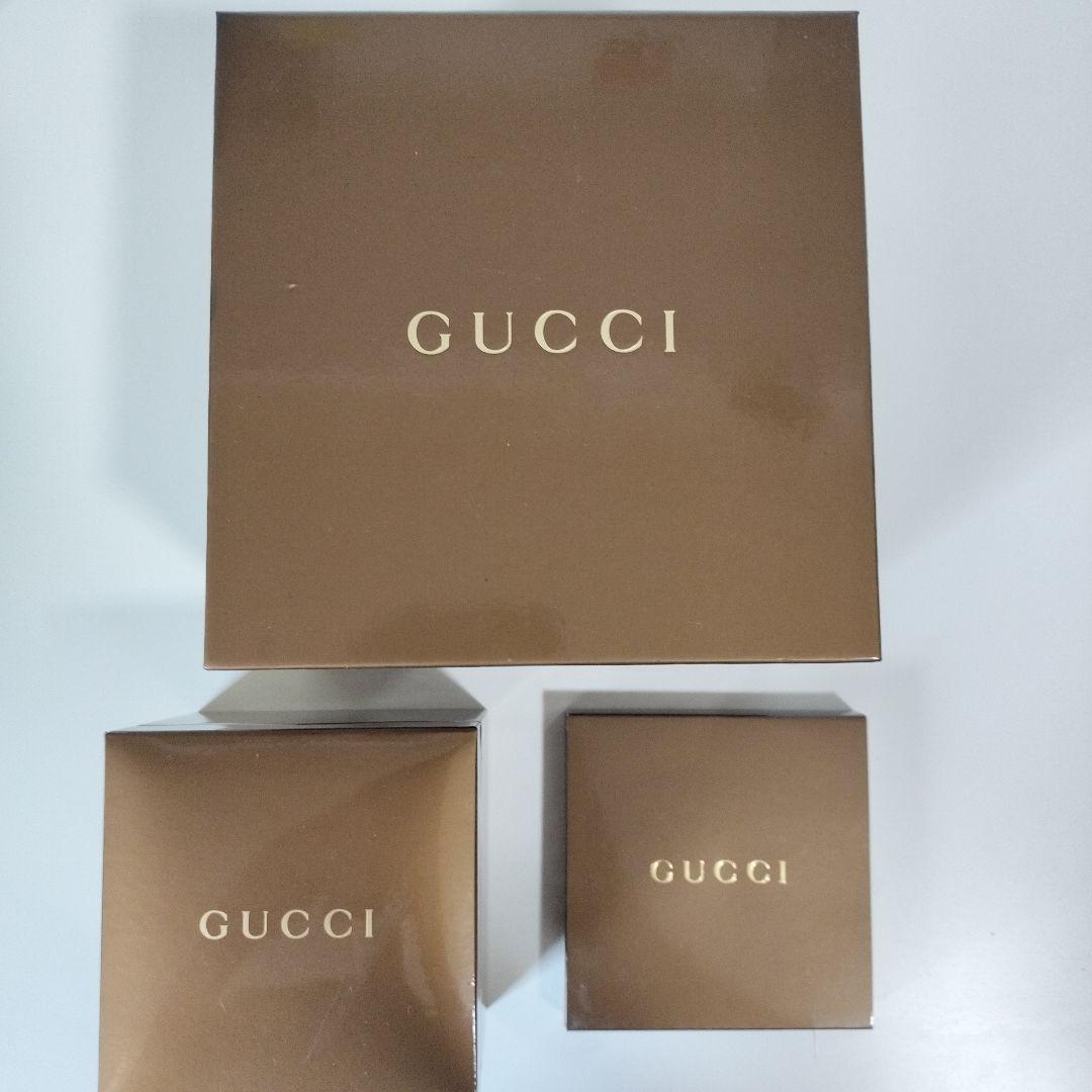 GUCCI ブラウン腕時計