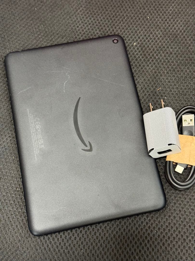 新品同様！Amazon Fire HD 8 タブレット 64GB 読書や動画に