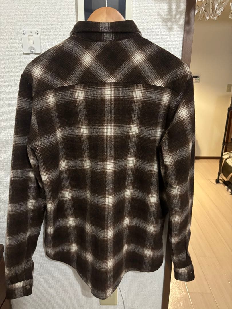 カーハート　シャツ