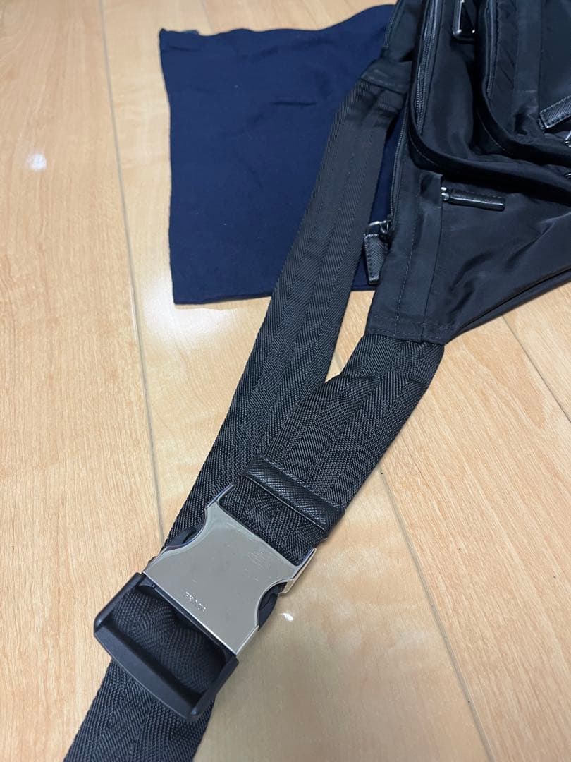 PRADA ショルダーバッグ 美品