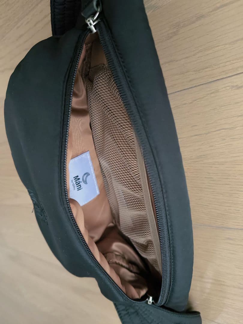 ✼週末お値下げ中✼ N/ORN Máni ボディバッグ　ブラック ヒップシート