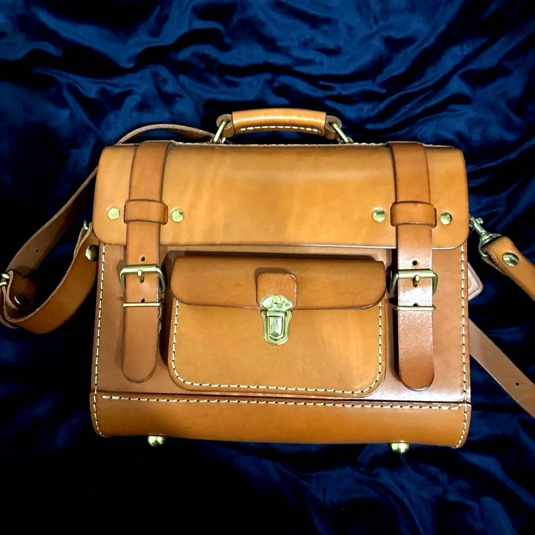 限定セール中　ヘルツ　カルテラミニ3wayバッグ