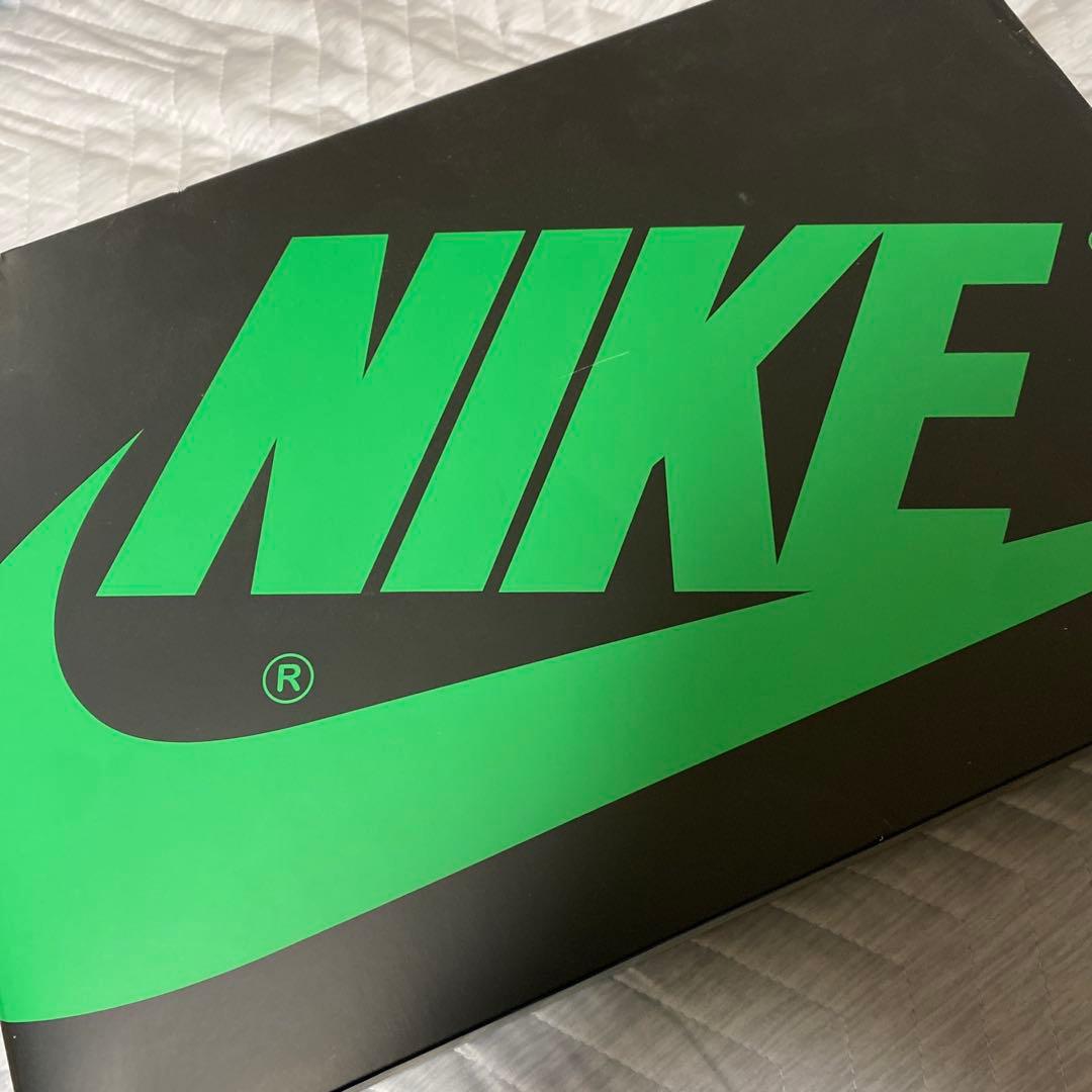 Nike Air Jordan ハイカットスニーカー ブラック/グリーン