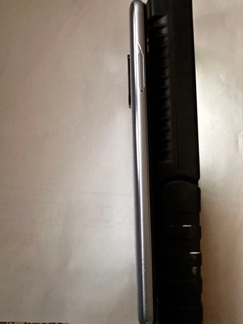 Redmi note 10JE シルバー