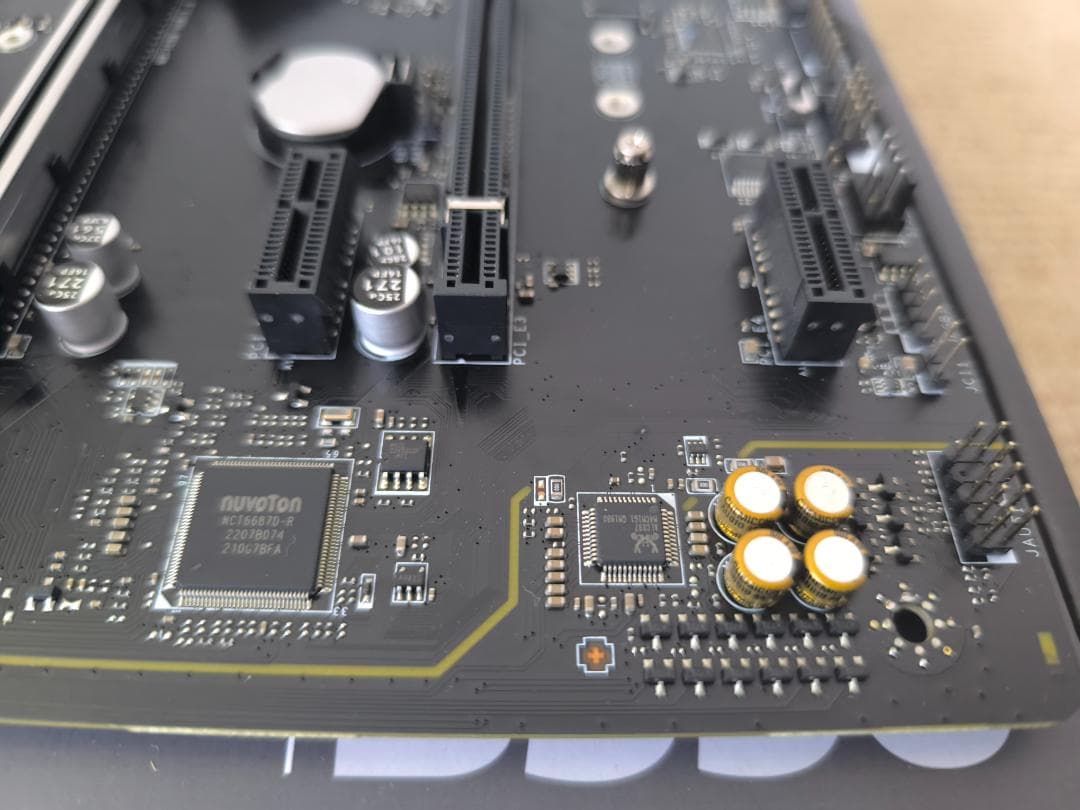 おまけありMSI B550 GAMING PLUS+WIFI6 無線LANカード