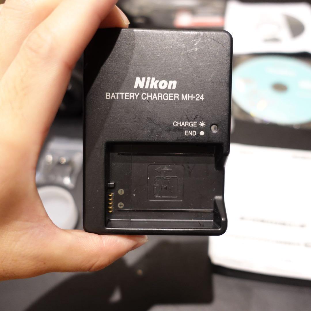 Nikon D5300 レンズ付き　カメラ