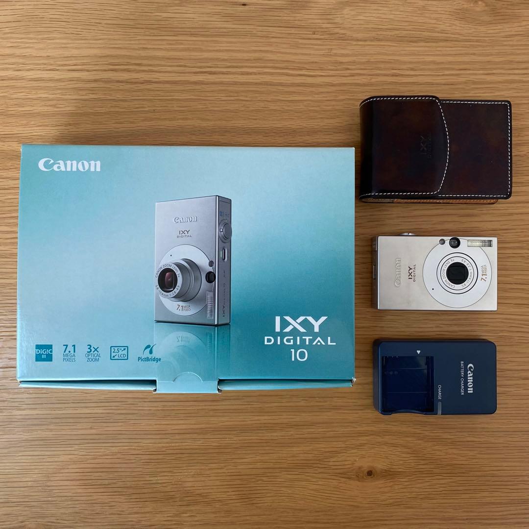 【中古・良品】Canon IXY DIGITAL 10 シルバー
