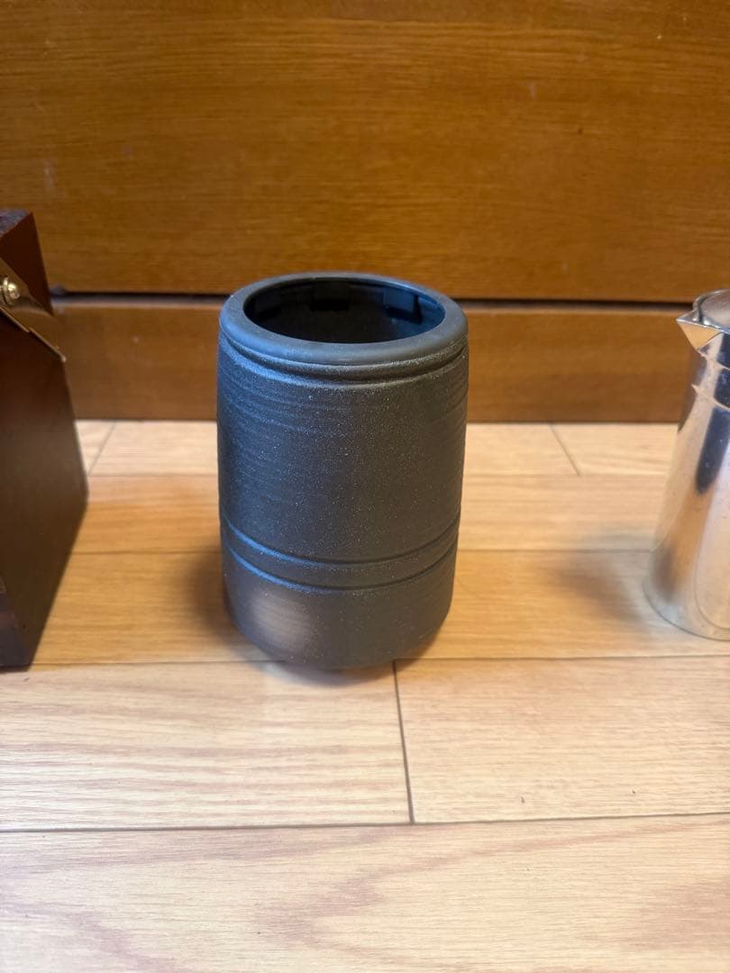 能作製フタ付純錫ちろり+美濃焼陶器+天然木枠　３点セット