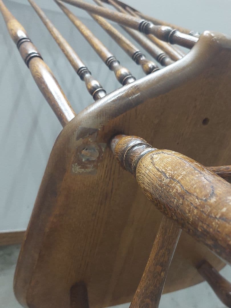 キツツキ 飛騨産業 木製 スピンドルバックチェア 椅子 現状品