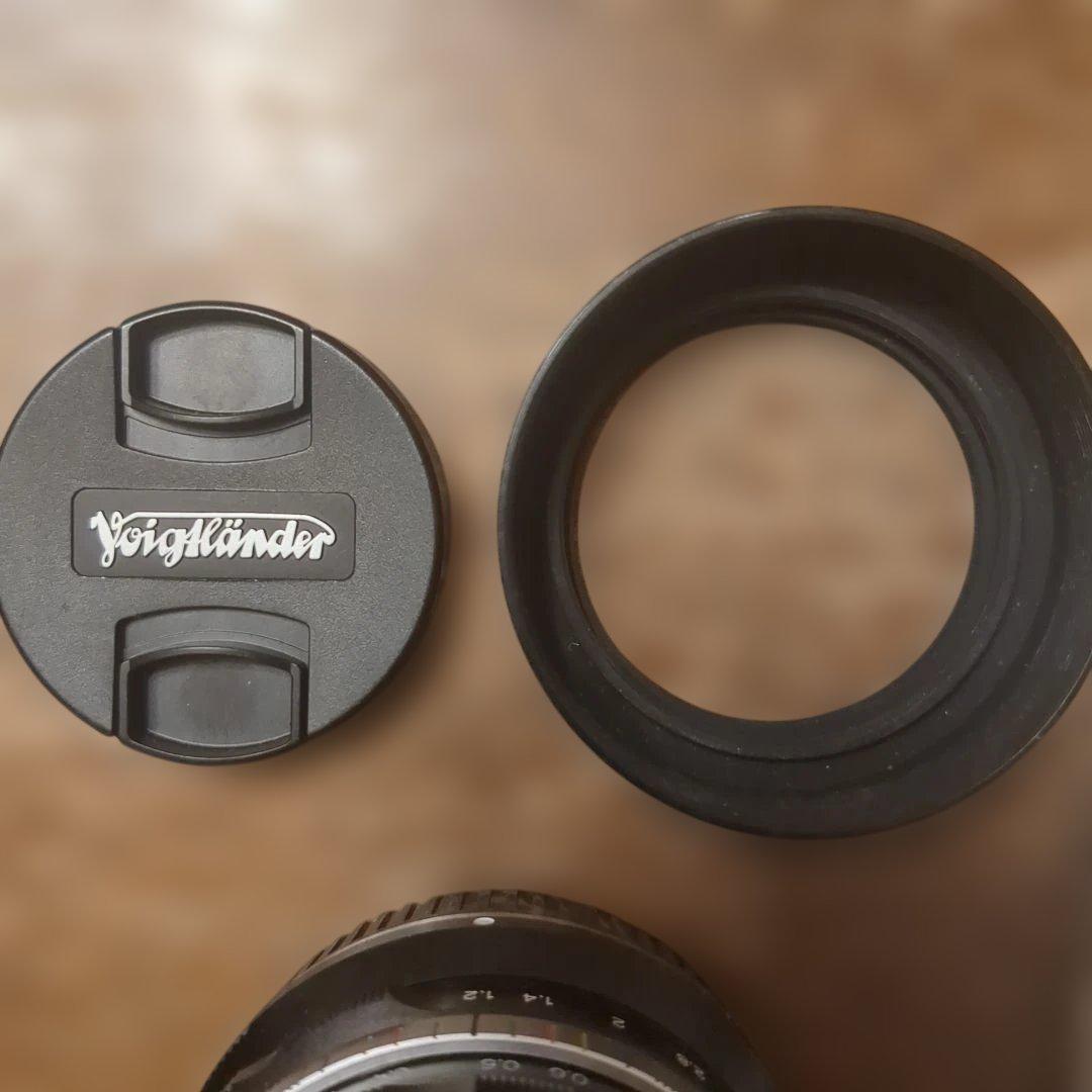 Voigtländer Nokton 35mm F1.2 レンズ