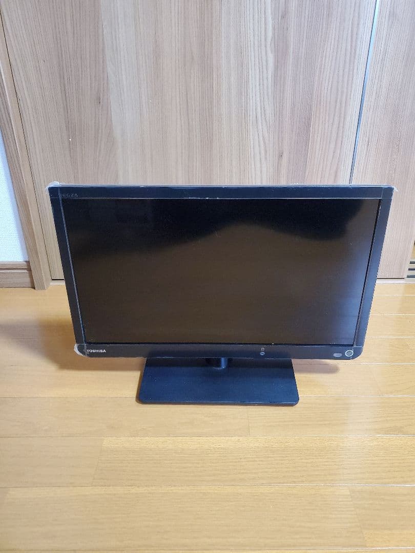東芝液晶テレビ　REGZA　19S11　19型　2017年製　日本製
