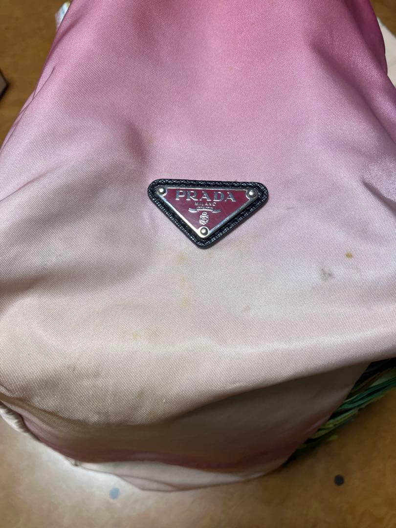 プラダ:2010 Limited Editionナイロンバッグ