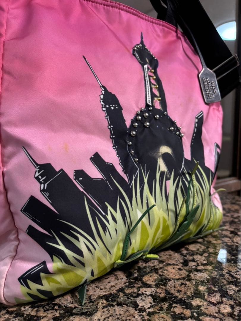 プラダ:2010 Limited Editionナイロンバッグ