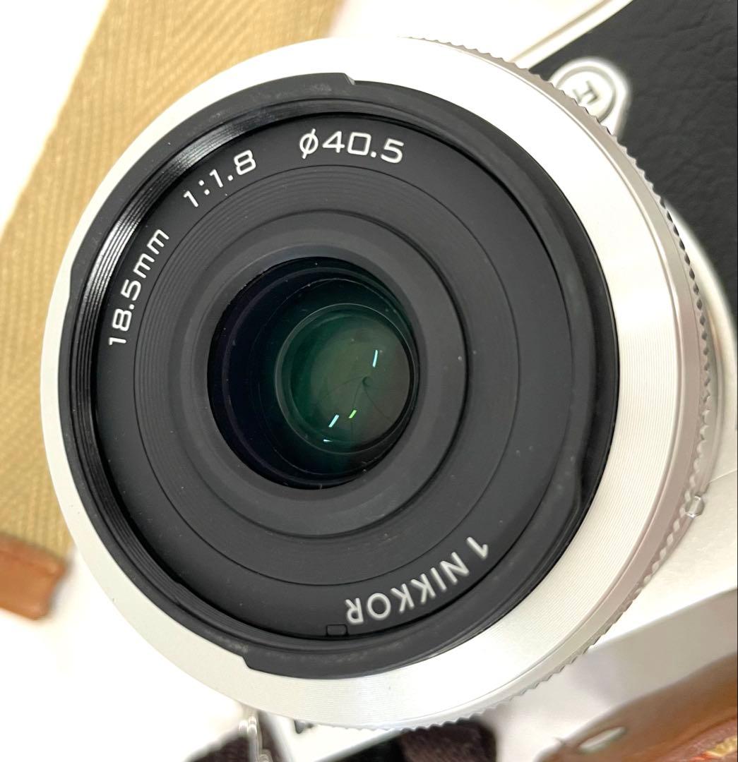 Nikon 1 J5 ミラーレス一眼 ダブルレンズキット ※充電器なし