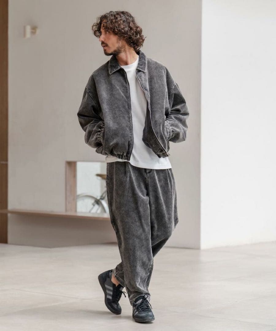 CAMBIO(カンビオ)フェード加工コーデュロイ バルーンテーパードパンツ