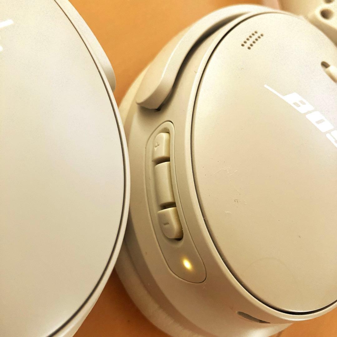 Bose ノイズキャンセル　騒音軽減ワイヤレスヘッドホン ホワイト