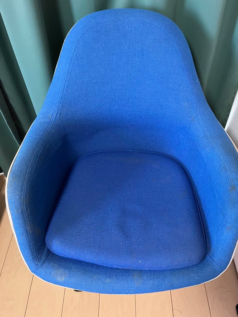 ハーマンミラー　ルーズクッションアームチェア