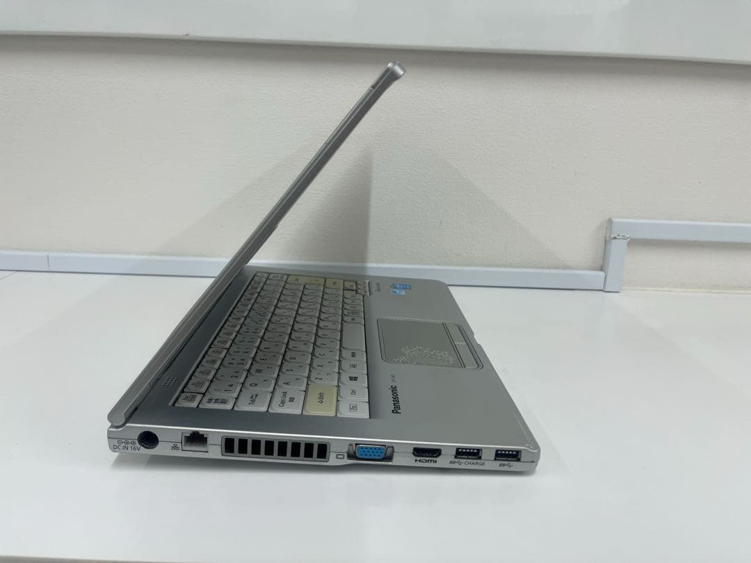 【美品】Panasonic ノートPC Officeソフト付 レッツノート