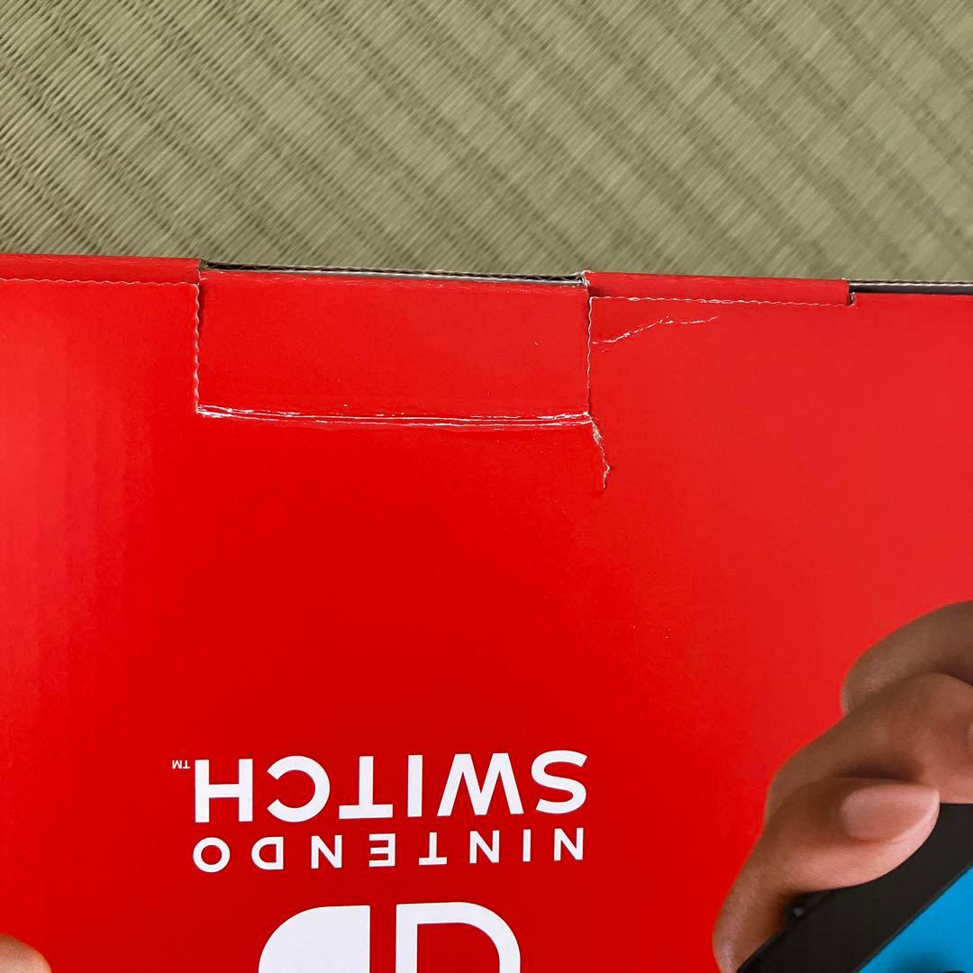 Nintendo Switch 本体　ネオン青赤