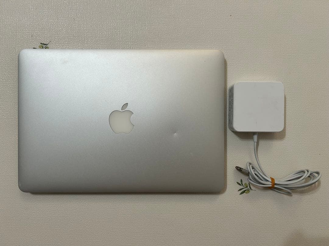 シルバー MacBook Pro 13インチ 2012