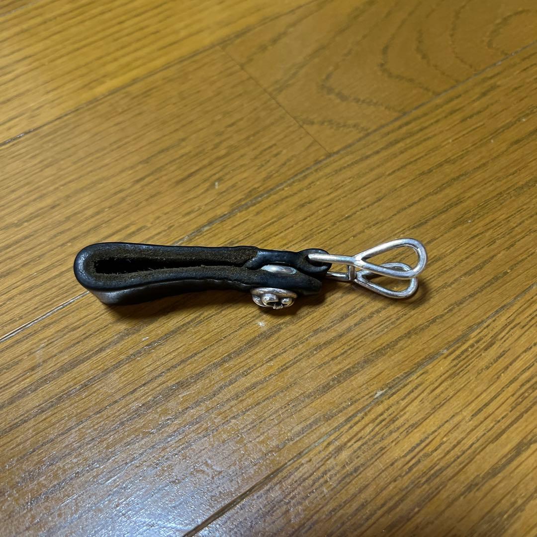 クロムハーツブラックレザーキーホルダー フック付き