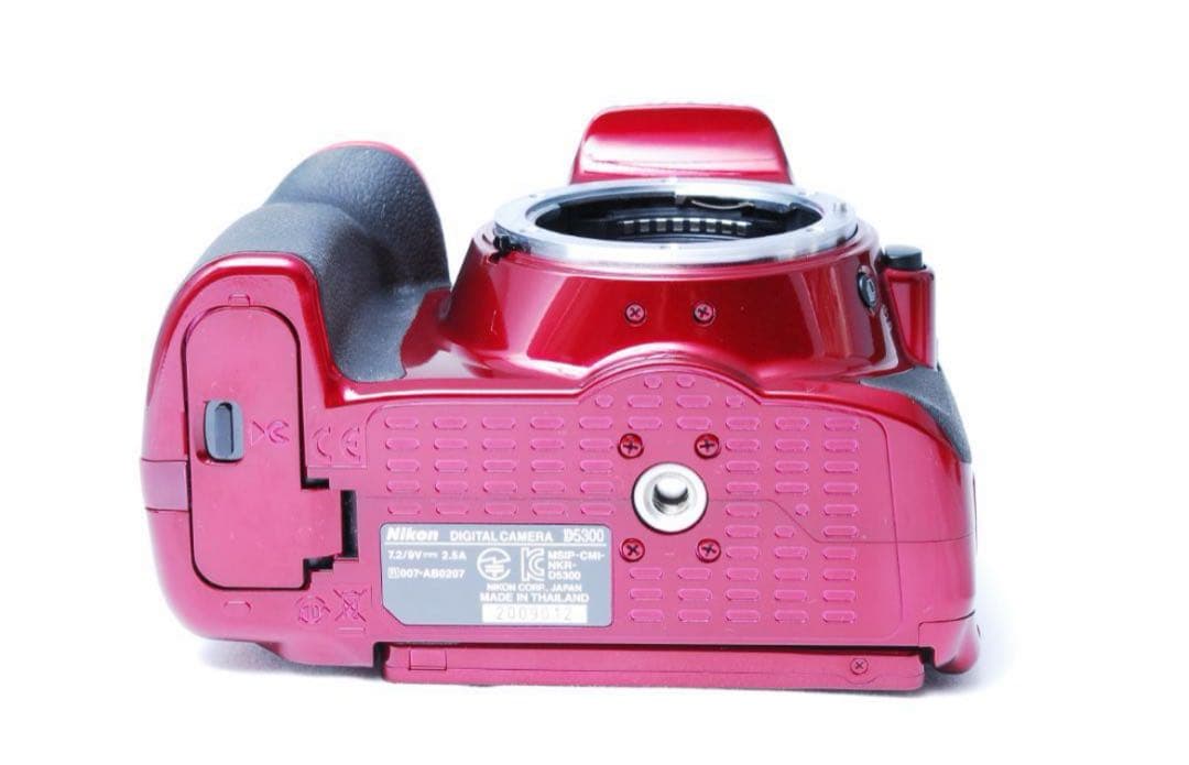 【新品級】Nikon D5300 Wレンズ Wi-Fi転送可能 人気のレッド‼