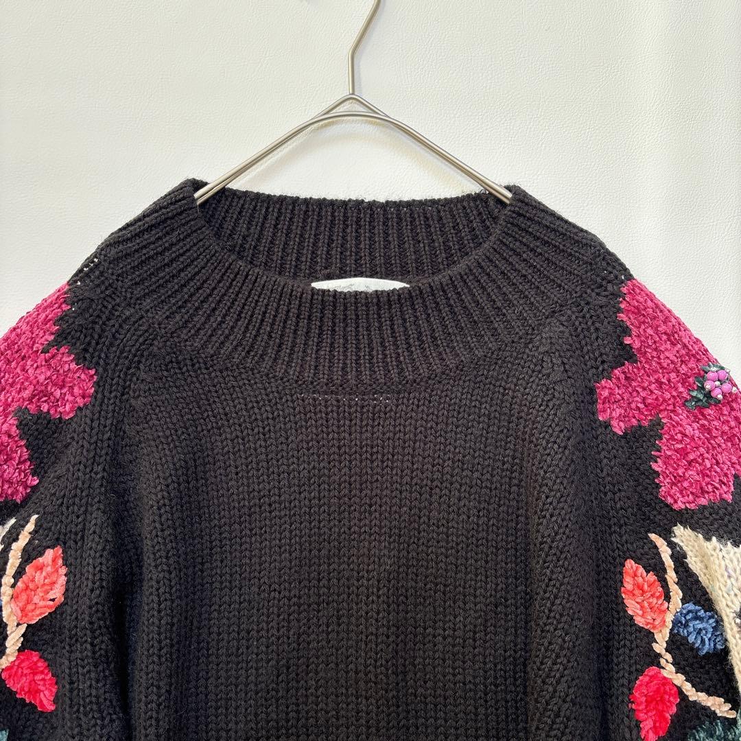 ビアズリー 人気完売品 花ジャガードニット 刺繍 ボリュームスリーブ