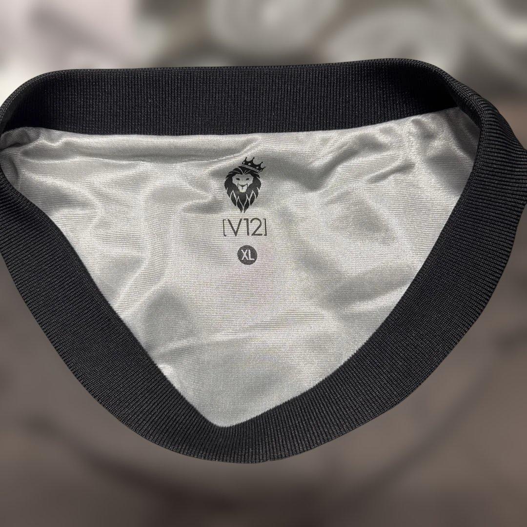 V12 冬物セット【スニード・トレーナー・パンツ】上:XL・下:L