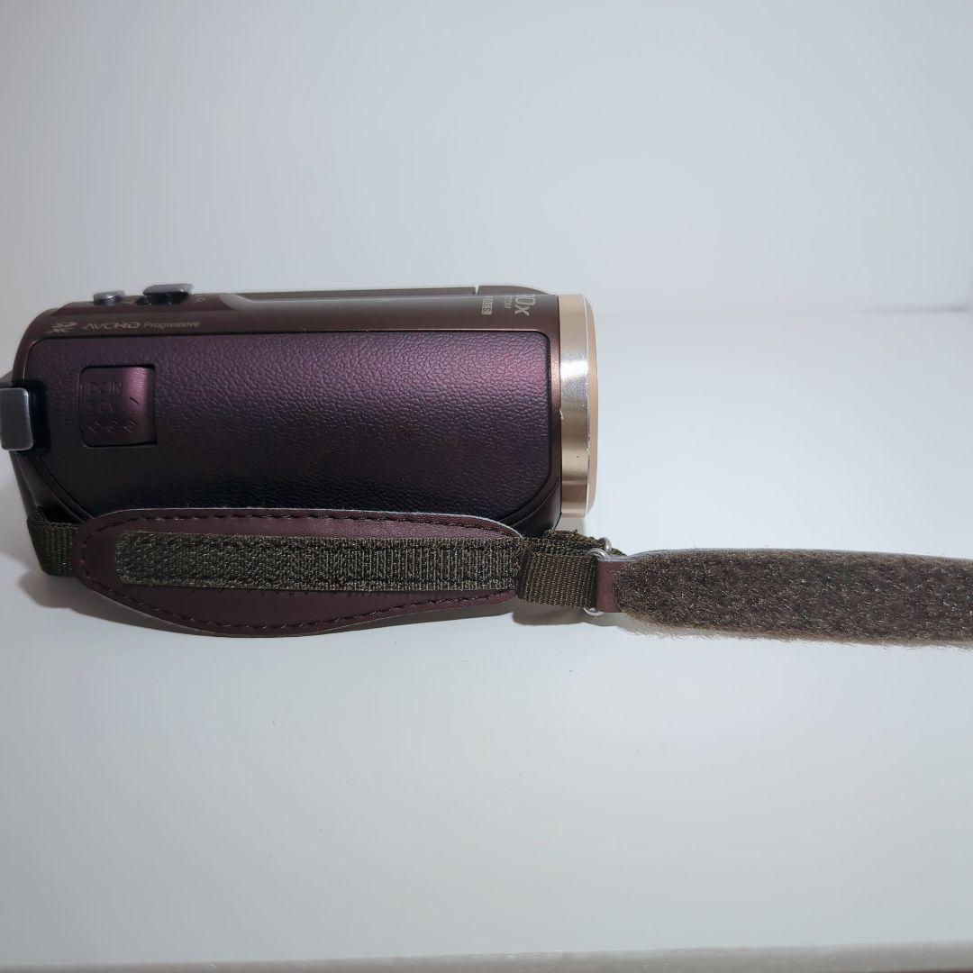 ビデオカメラ o