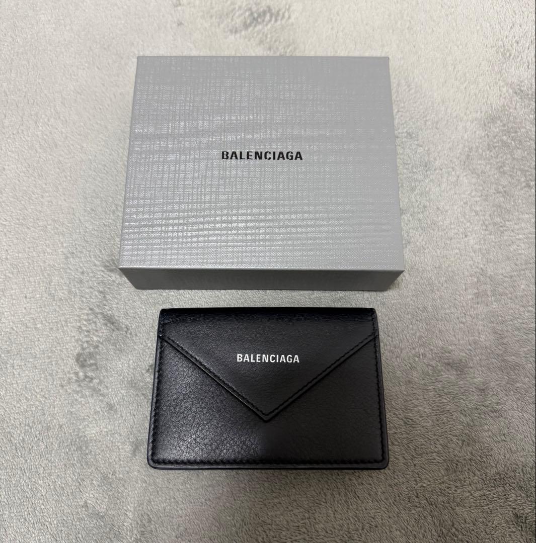 期間限定値下げ　BALENCIAGA 名刺入れ