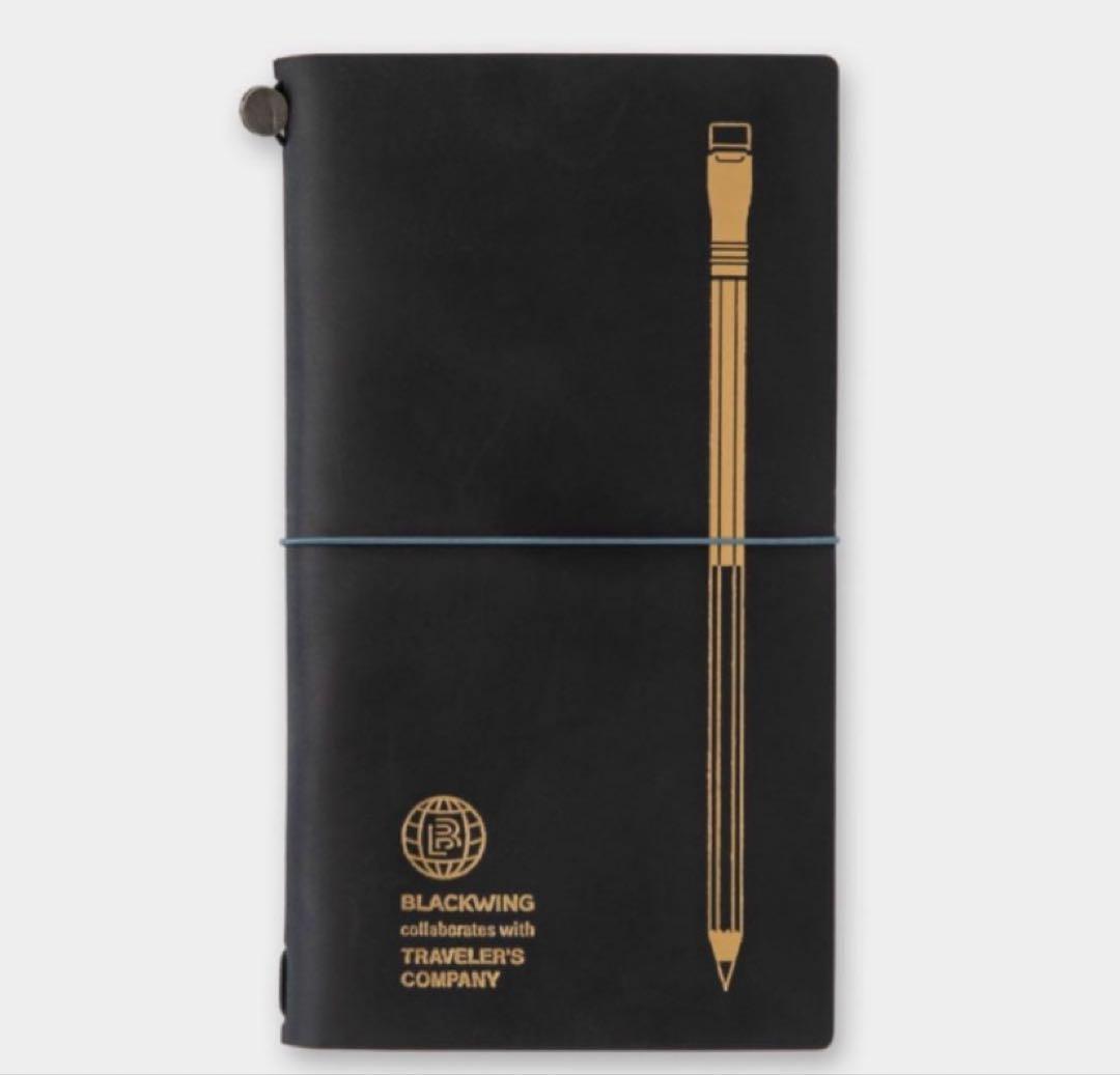 バ*✨様 【新品】トラベラーズノート ブラックウィング 本体リフィル チャーム3