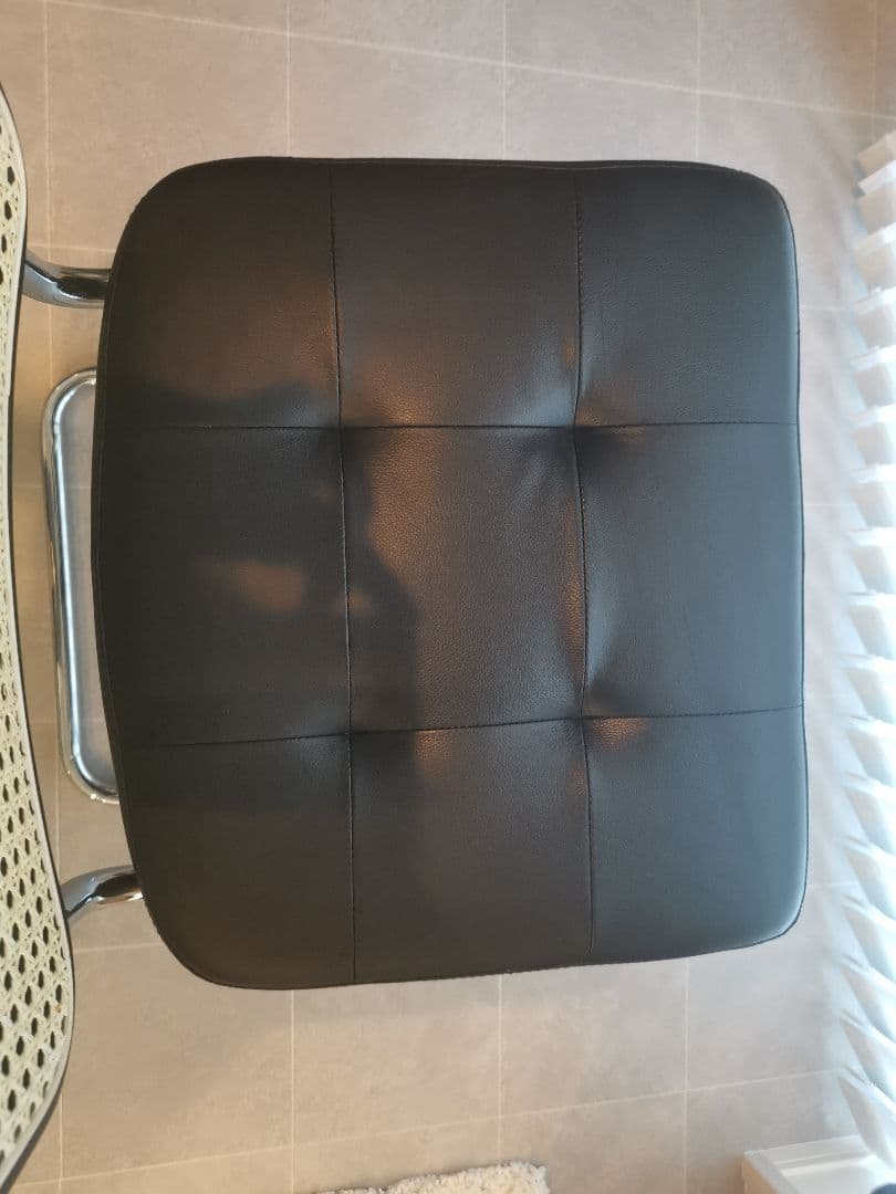 ラタンチェア ブラック＆ナチュラル