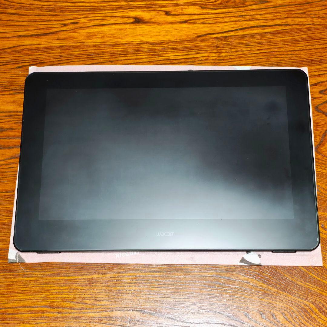 Wacom Cintiq Pro 16 2021年製 ＆ タブレットスタンド