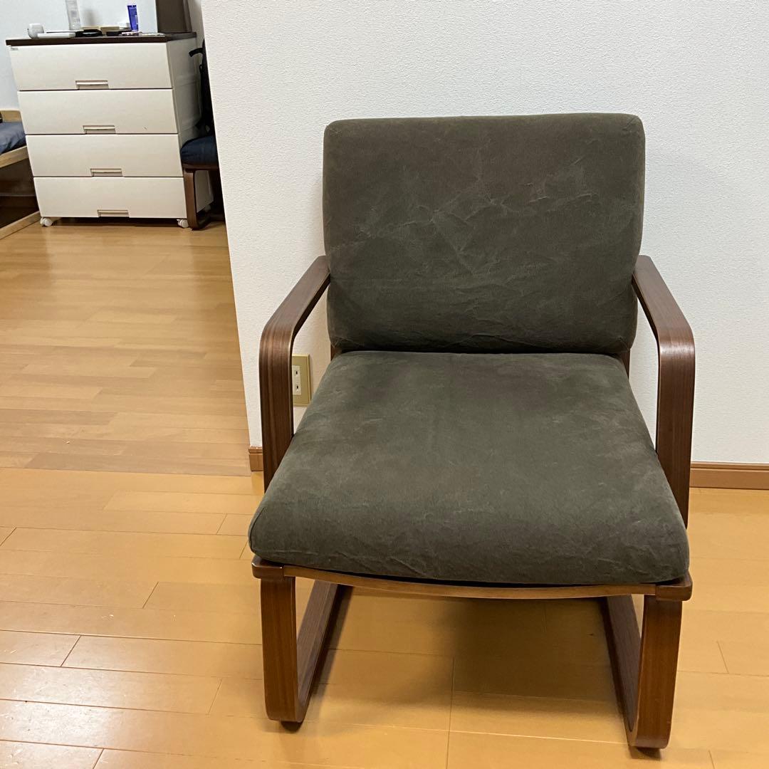 無印良品 リビングでもダイニングでも ソファチェア ウォールナット アーム付